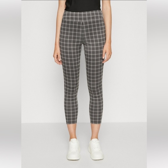 GAP Pants - GAP Ponte Leggings Plaid New Shadow Gray and Black